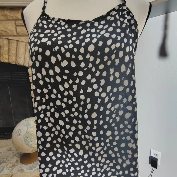 LOFT Monochrome Abstract Print Blouse - Picture 3 of 4